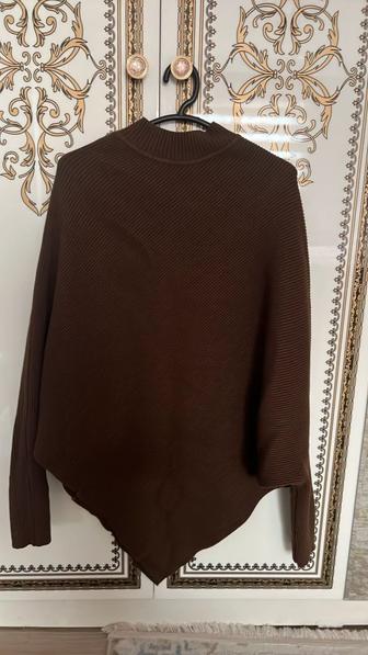 Свитер коричневый(женская)