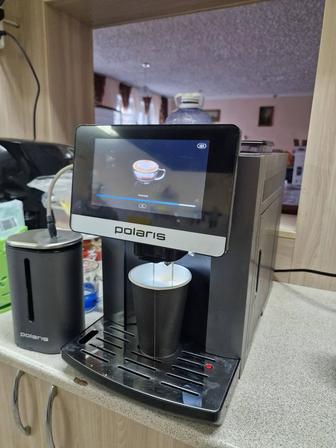 Кофемашина Polaris PACM 2080ac