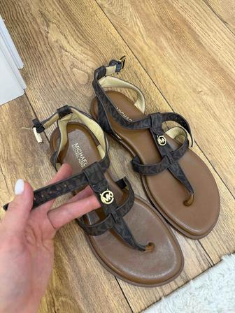 Басаножки сандалии Michael Kors