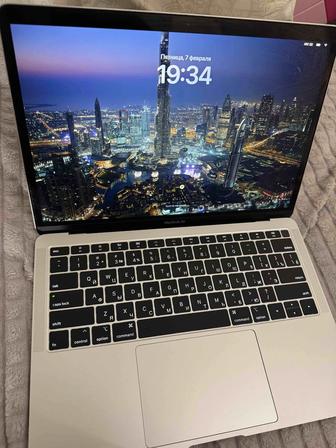 MacBook Air 2019