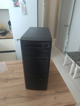 Корпус настольный компьютера