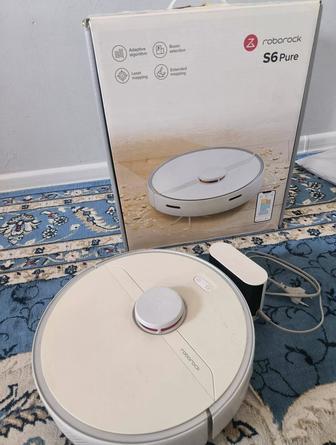 Робот пылесос