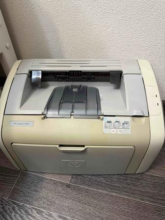 Продам принтер Hp 1020