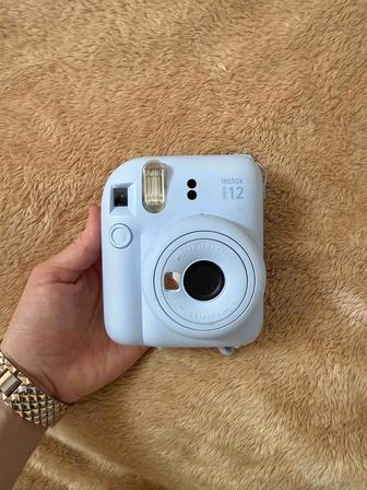 продам Instax mini