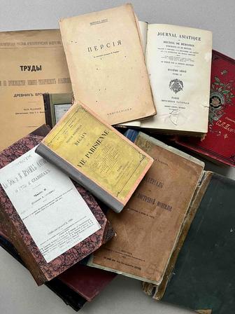 Книги. Антиквариат. Раритет. Винтаж. Кітап. Книга. Старинные книги
