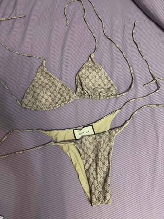 Продам купальник