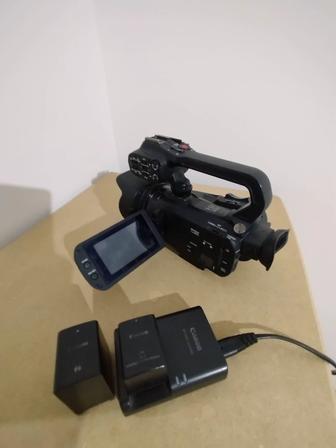 Canon Xa 11