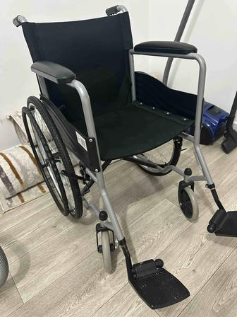 Инвалидная коляска