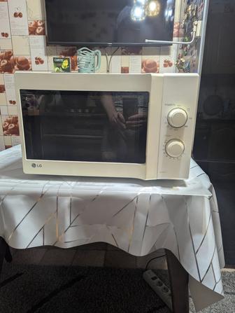 Микроволновка LG