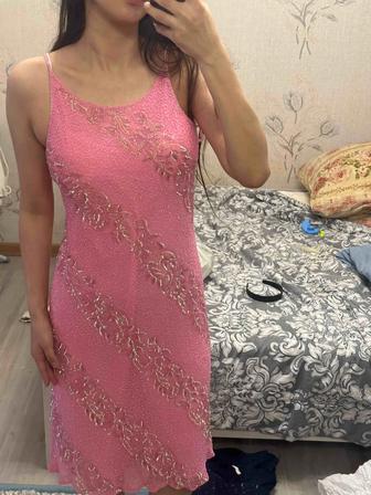 Продам платье новое