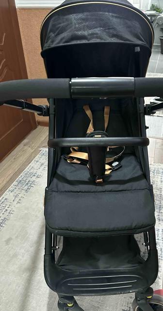 Коляска прогулочная