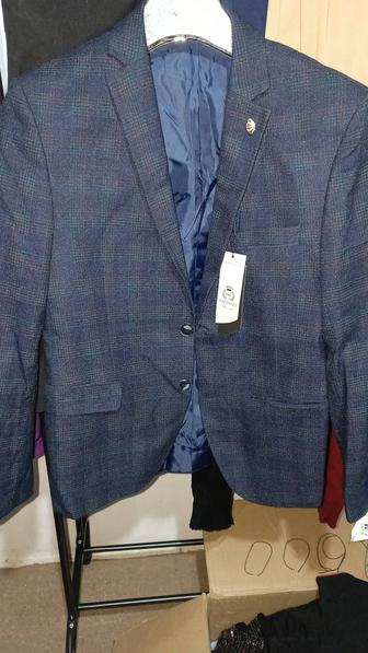 Пиджаки мужские новые,распродажа!!!!