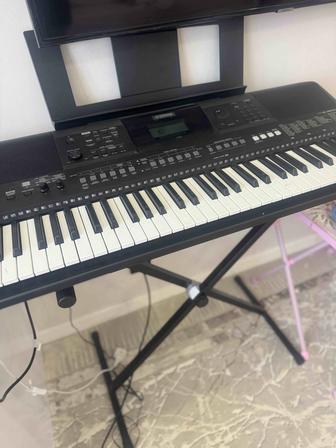 Синтезатор YAMAHA