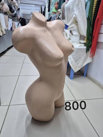 Манекены женские