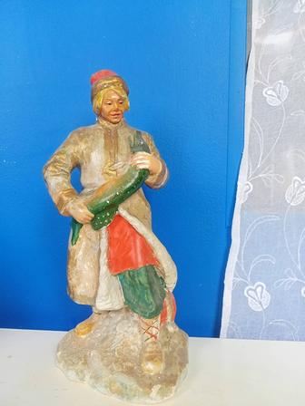 Продается статуэтка Емеля с щукой