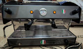 Профессиональная Кофемашина Brasilia