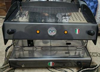 Профессиональная Кофемашина Brasilia