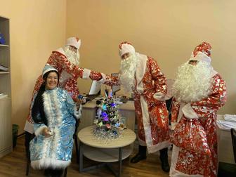 Дед Мороз и Снегурочка -костюмы на прокат