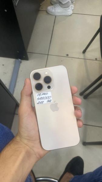 Iphone 16 pro 256gb 92%