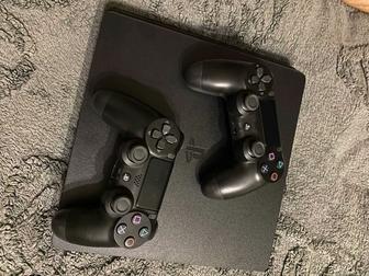 продаю PlayStation4