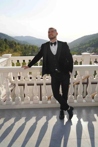 Ведущий мероприятий/тимбилдингов