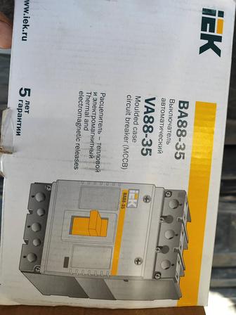 Продам авматический выключатель 250А IEK