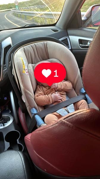 Продам автокресло cybex