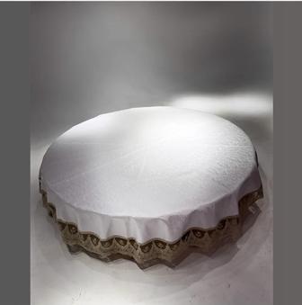 Сдам в аренду посуду и круглый стол