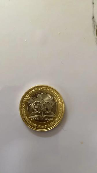 Продам манету