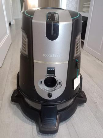 Продаю пылесос Roboclin