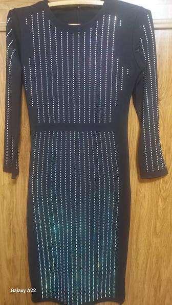 Продам платье.вечернее