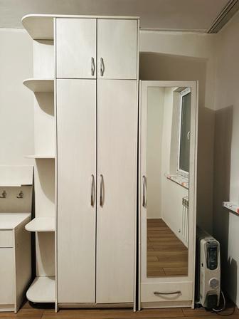 Продам шкафы