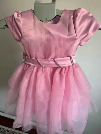 Продам детский платья