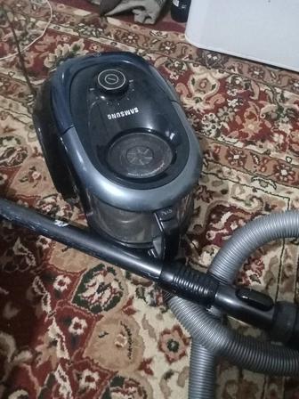 Продается пылесос