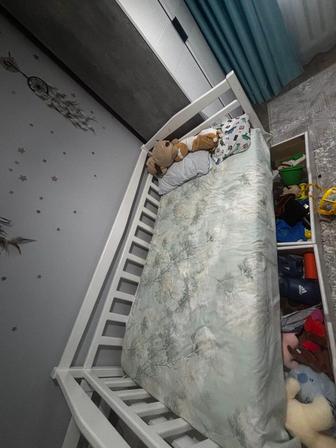 Детский кровать