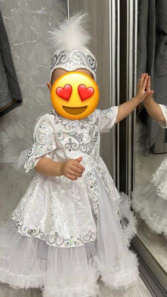 Продам платье на годик