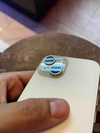 Айфон 15 зеленый