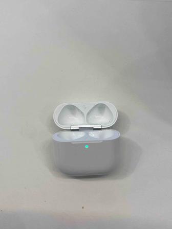 Продаю кейс AirPods 4 с шумоподавлением