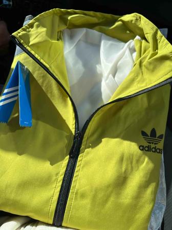Спортивный костюм Adidas
