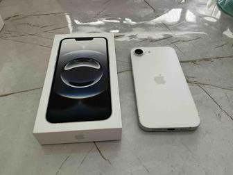 iPhone 16e white 128 GB akb 100 цикл 40 коробка все в комплекте!