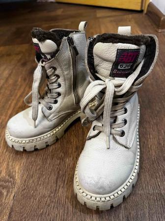 Зимние ботинки для девочки 32 размер