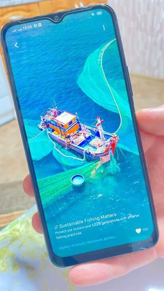 Продам телефон