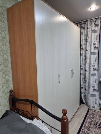Продам шкаф