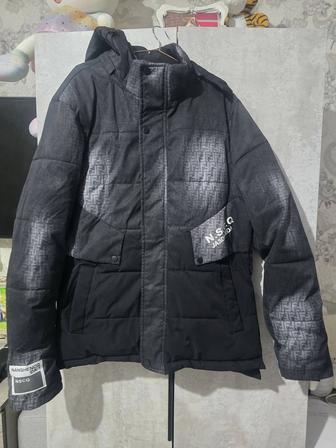 Срочно продам куртку на мальчика