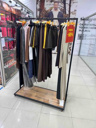 Витрины и рейл