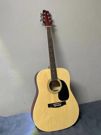 Продам гитару stagg SA20D