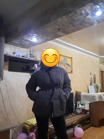Продам новую куртку.