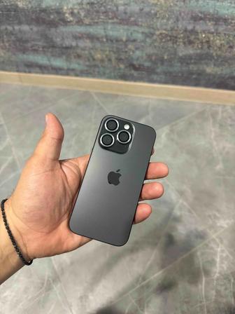 Продам IPhone 15 pro 256GB