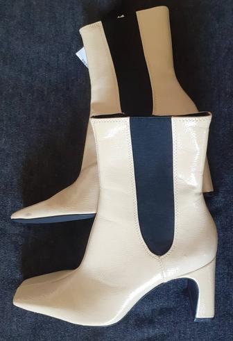 Ботильоны Zara