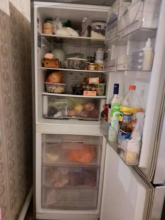 Продам холодильник